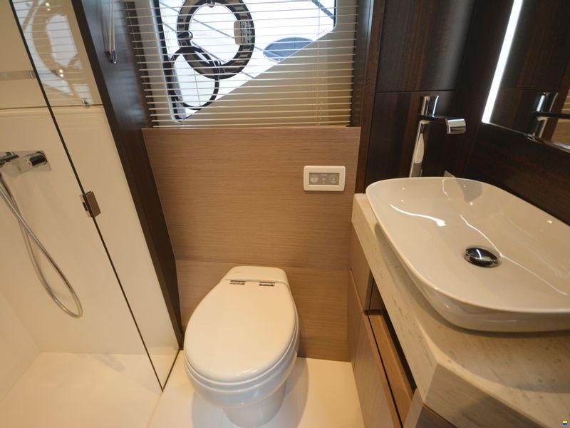 Sunseeker Manhattan 55