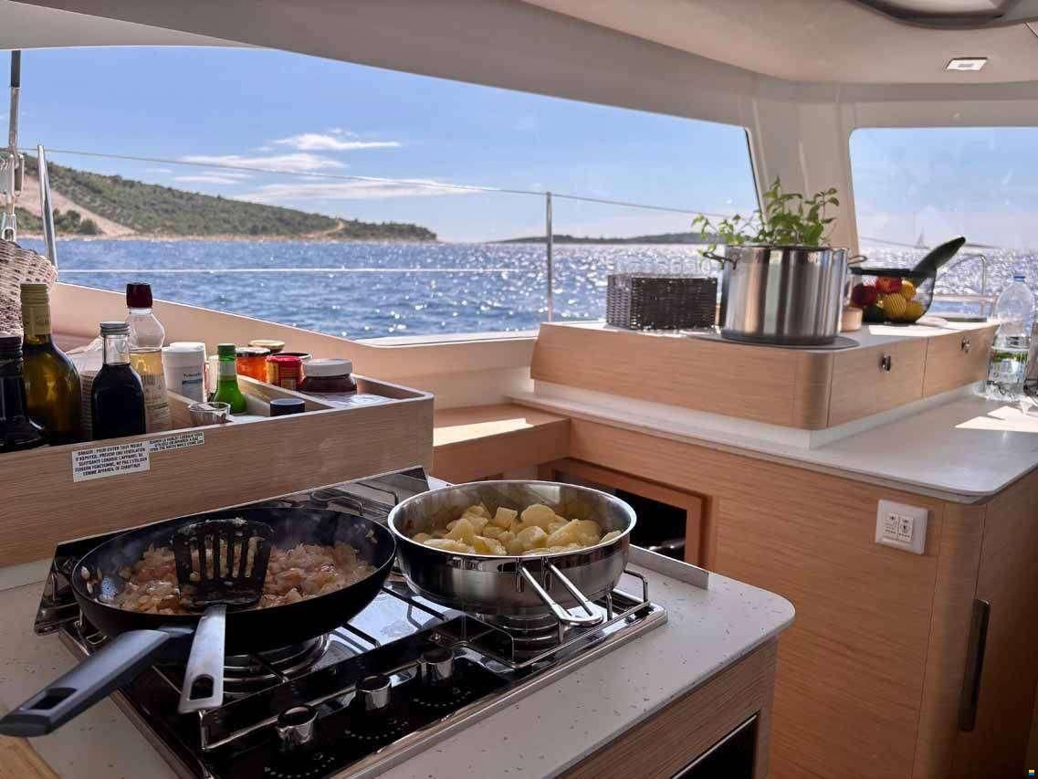 Fountaine Pajot FP41