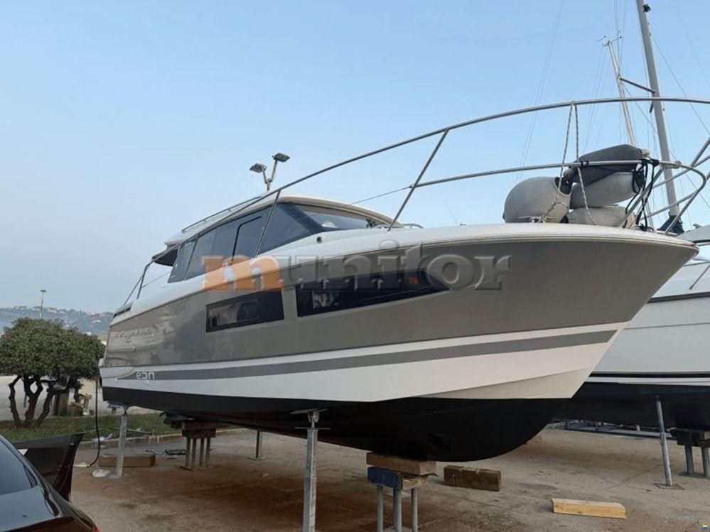 Jeanneau NC 9
