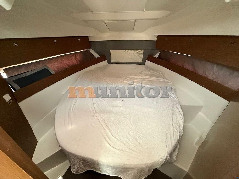 Jeanneau Merry Fisher 895