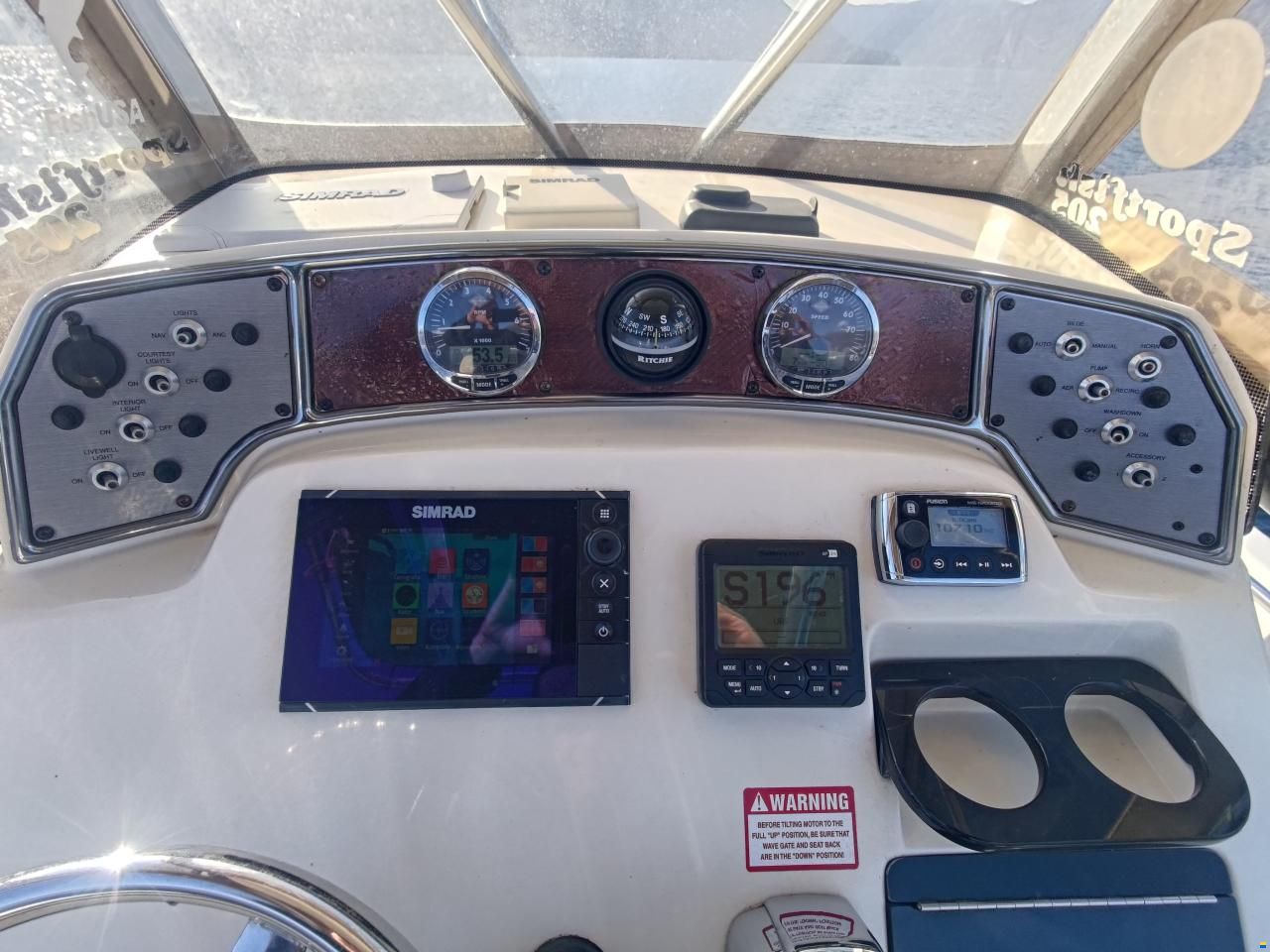 Scout Boats Sportfish 205