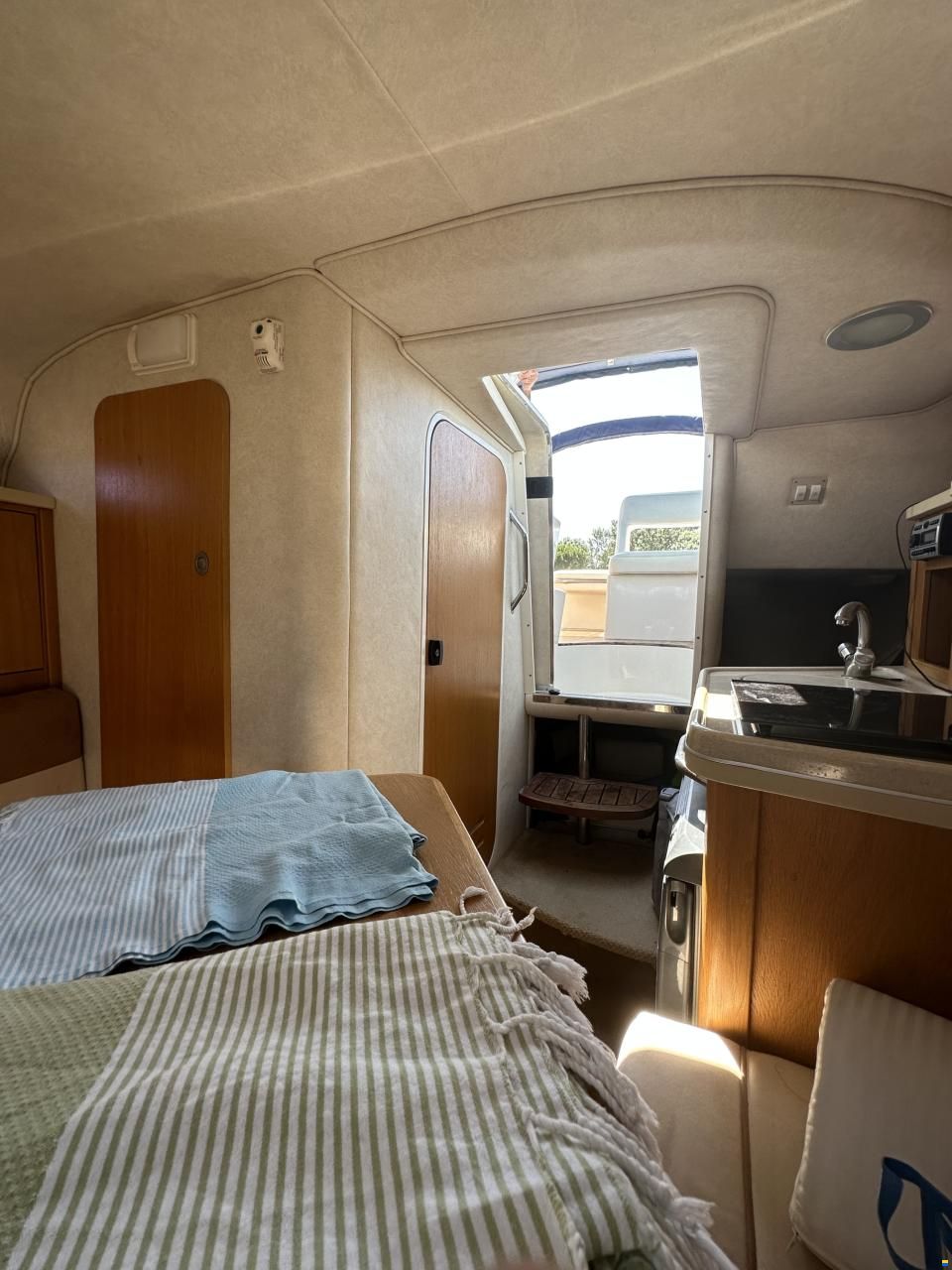 Sea Ray 255 Sundancer