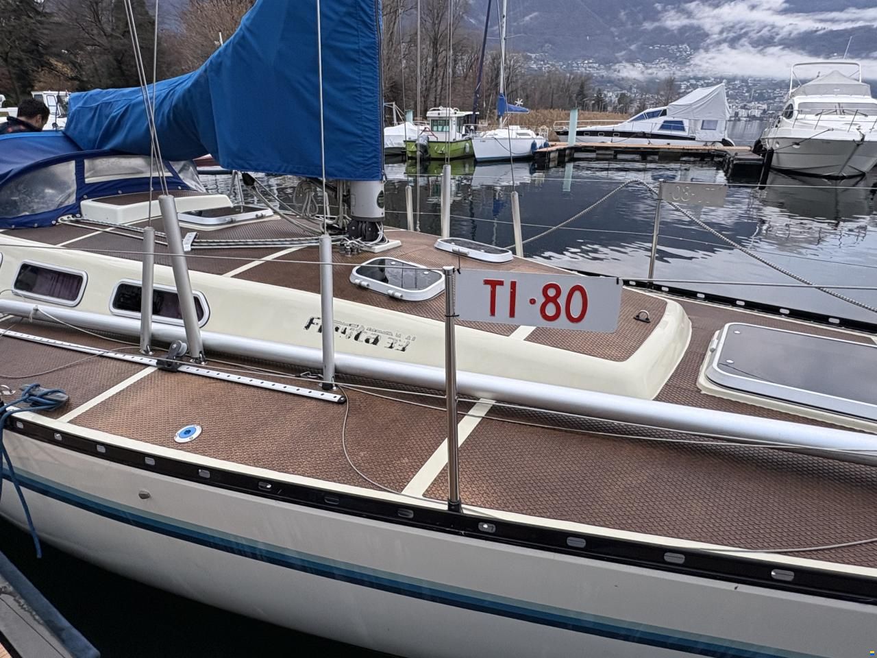 Gesten Glasfiber Fiesta 33