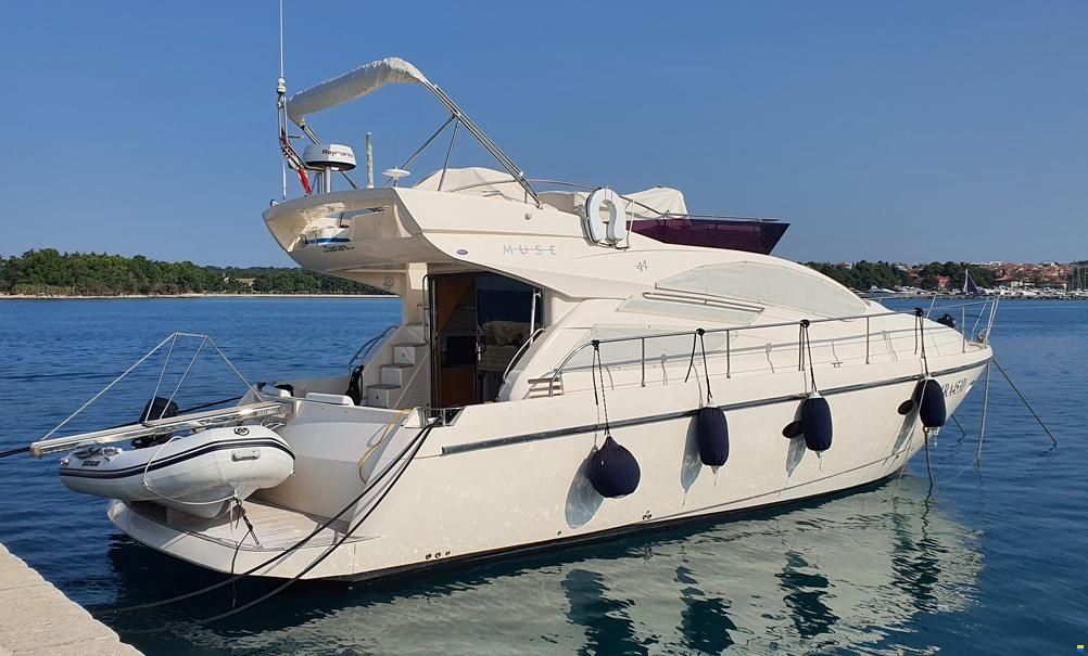 Rodman Muse 44