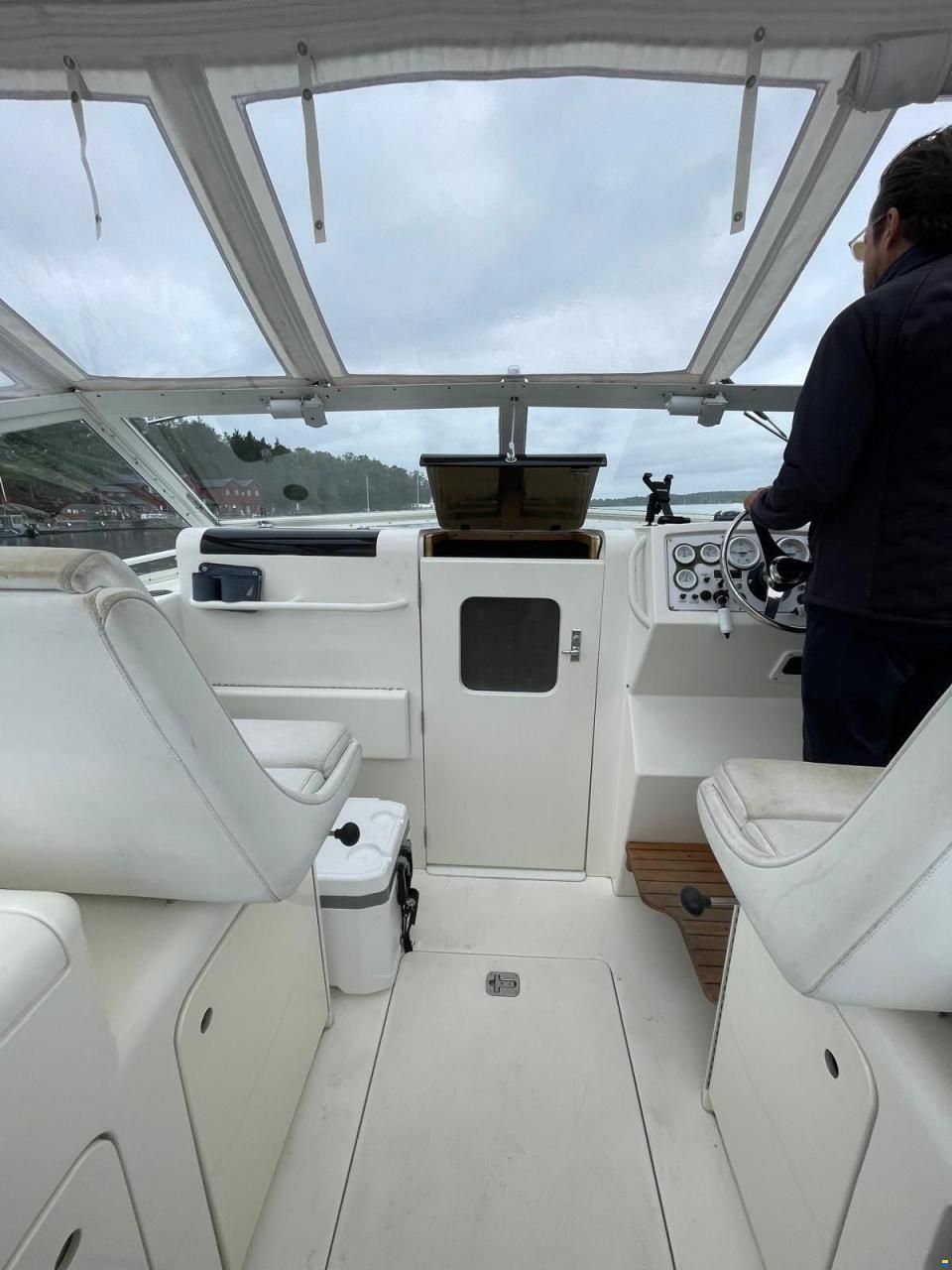 Bertram 28 Moppie