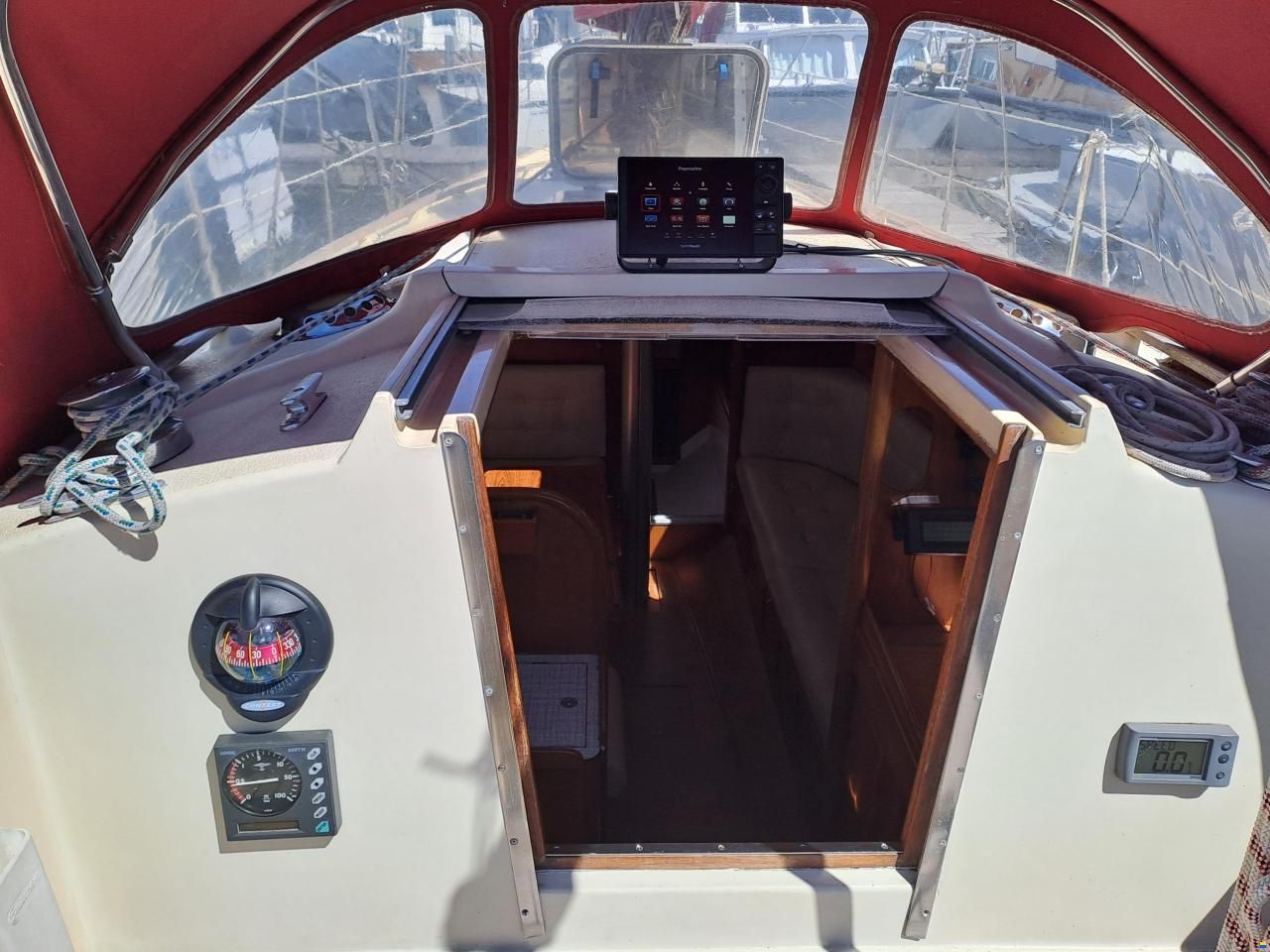 Jeremy Rogers Limited Contessa 32