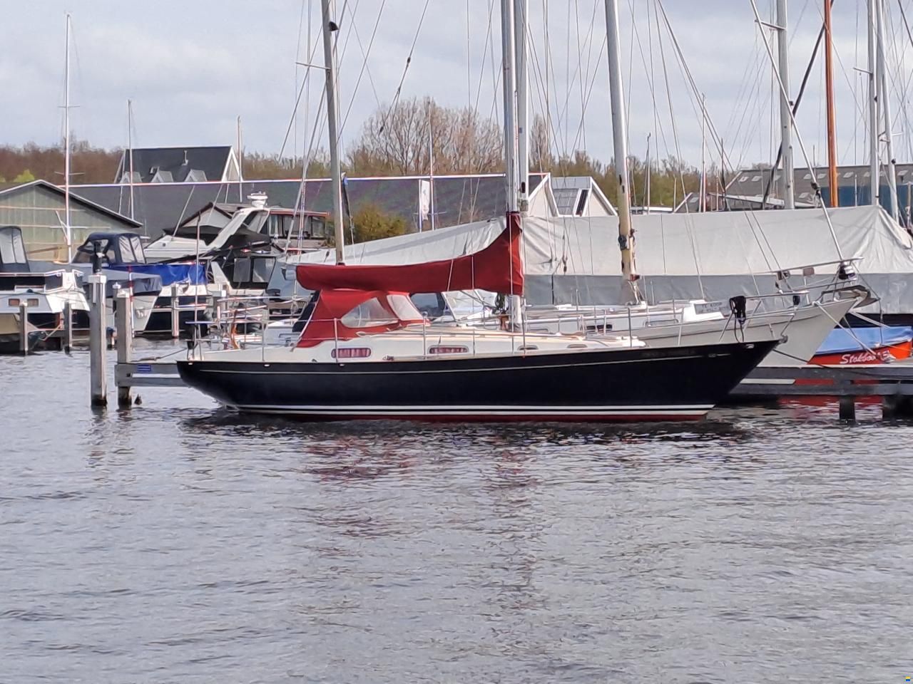 Jeremy Rogers Limited Contessa 32