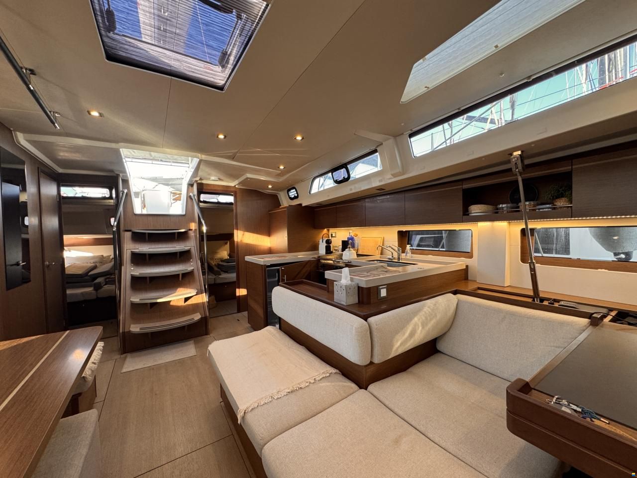 Beneteau Oceanis 51.1