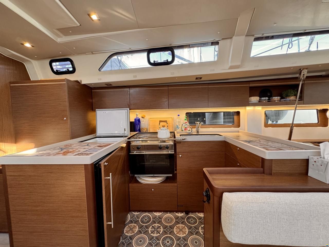 Beneteau Oceanis 51.1
