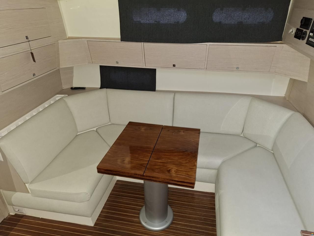 Sealine 328