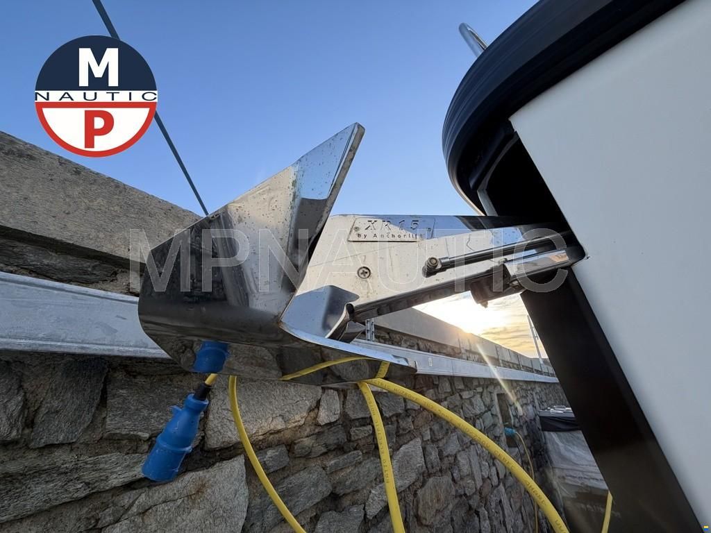 Delta powerboats 33 coupe