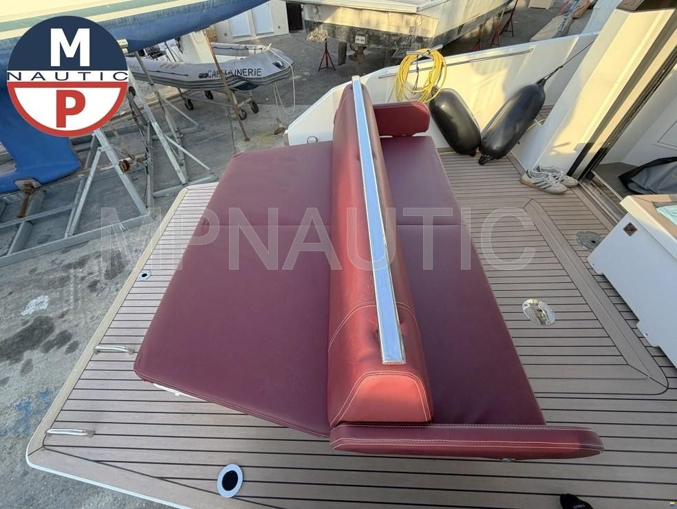 Delta powerboats 33 coupe