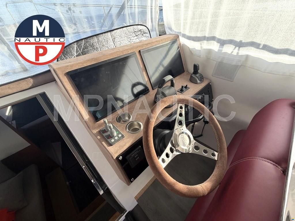 Delta powerboats 33 coupe