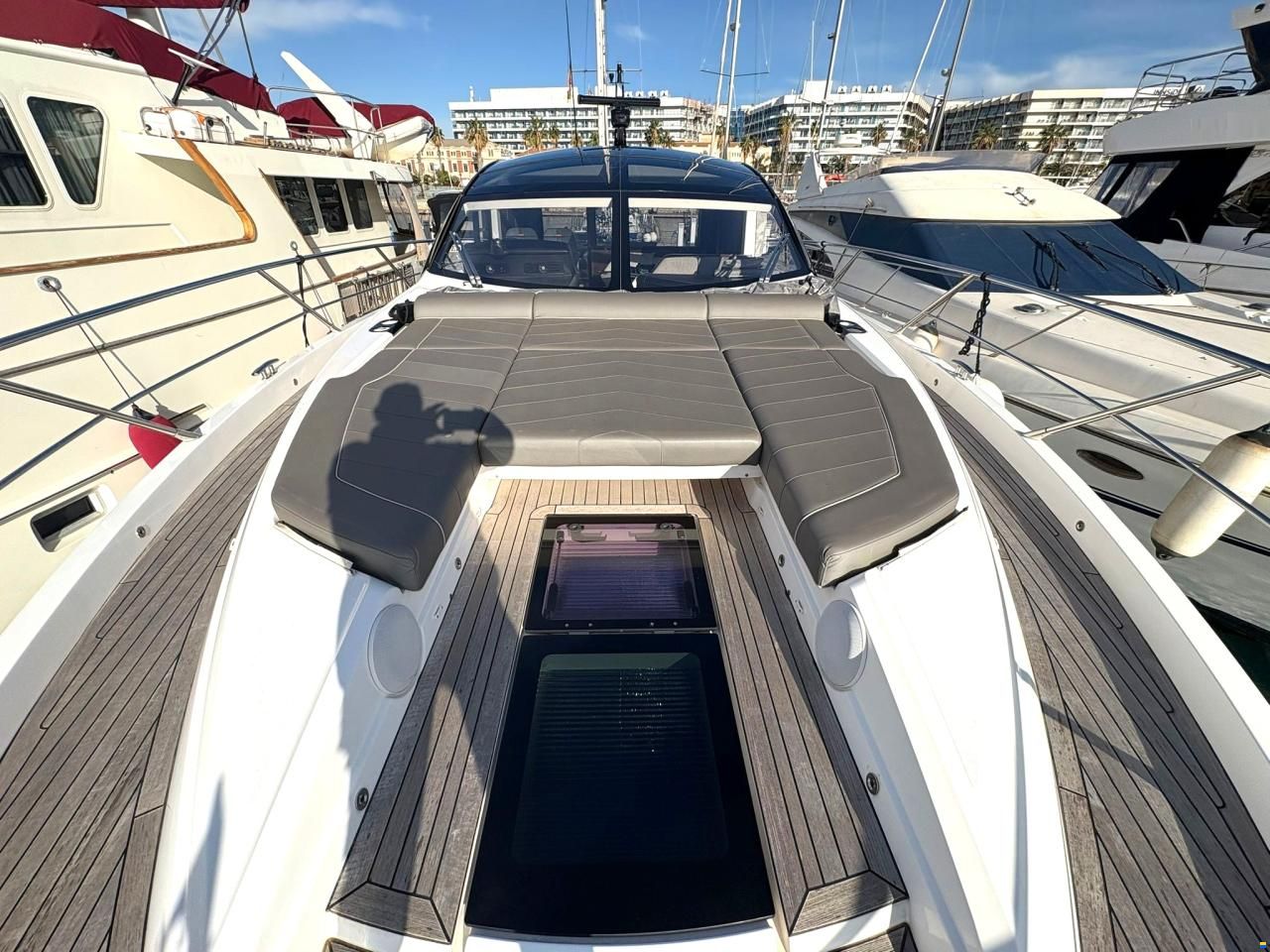 Sunseeker Predator 55 EVO