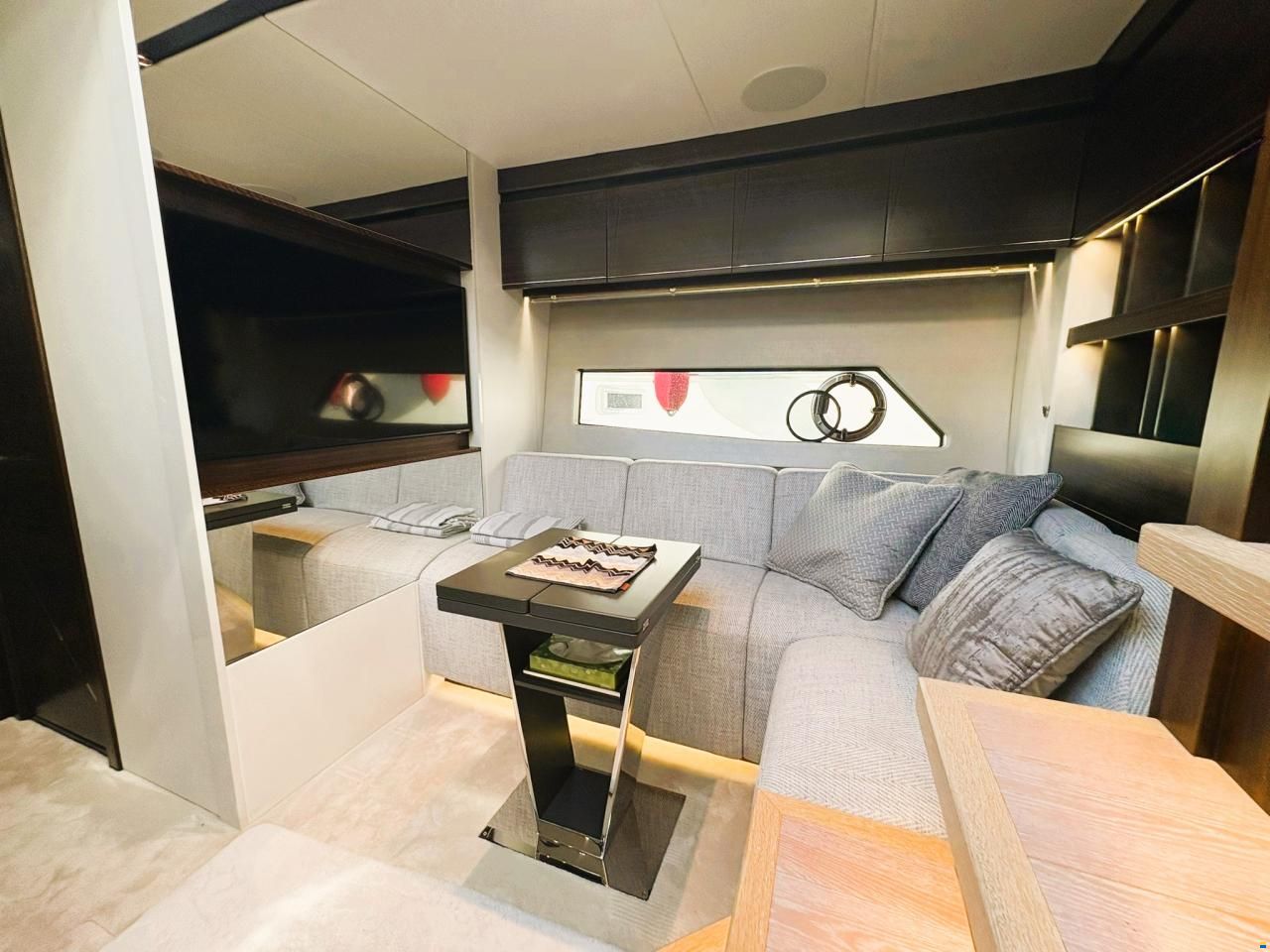 Sunseeker Predator 55 EVO