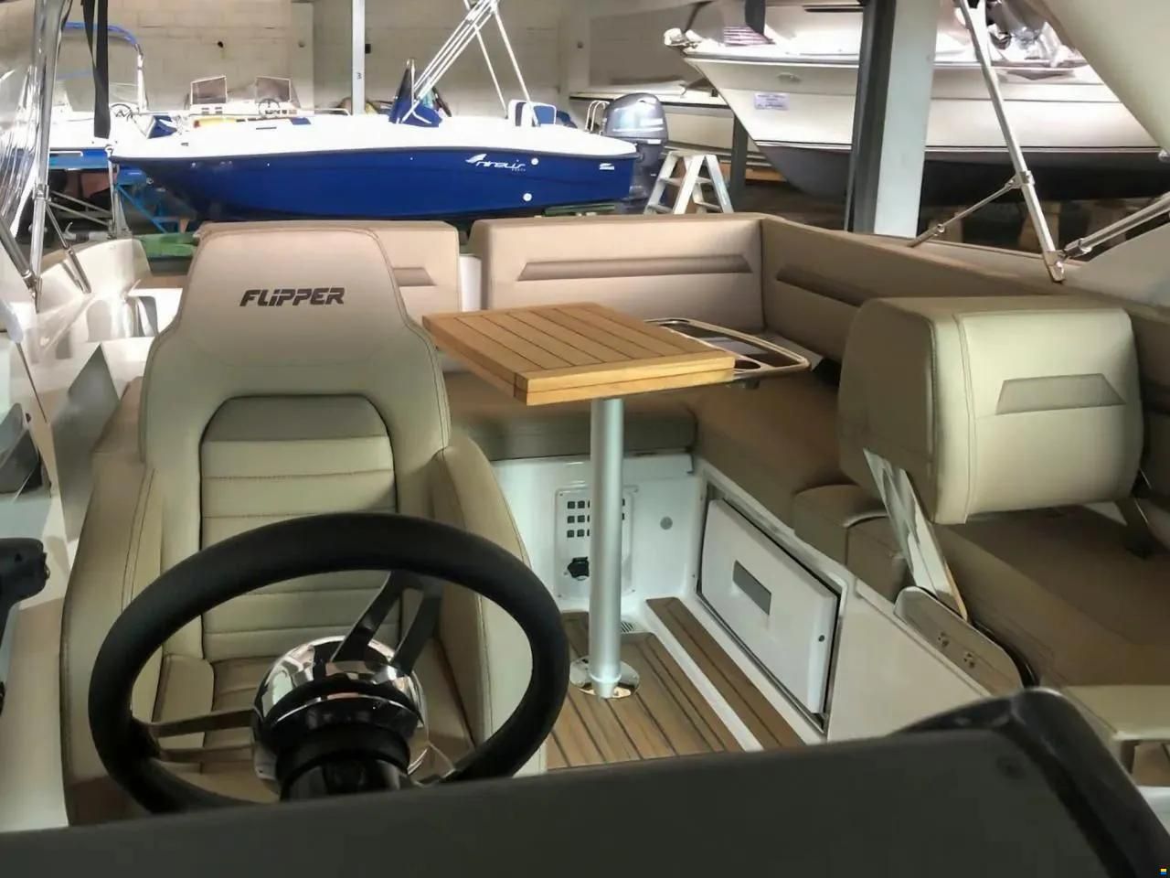 Flipper 650 Sport Top