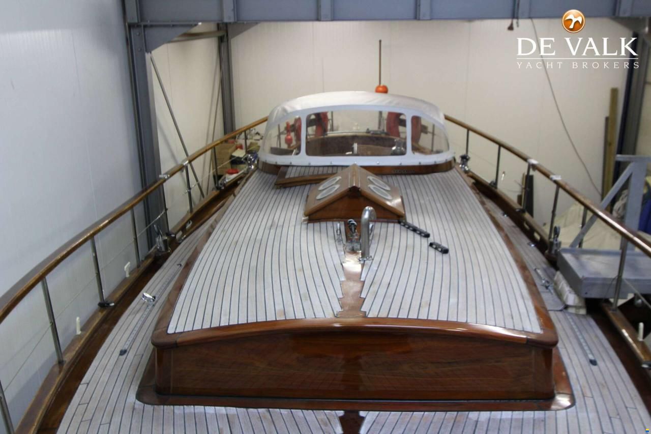 Danish Rose 31
