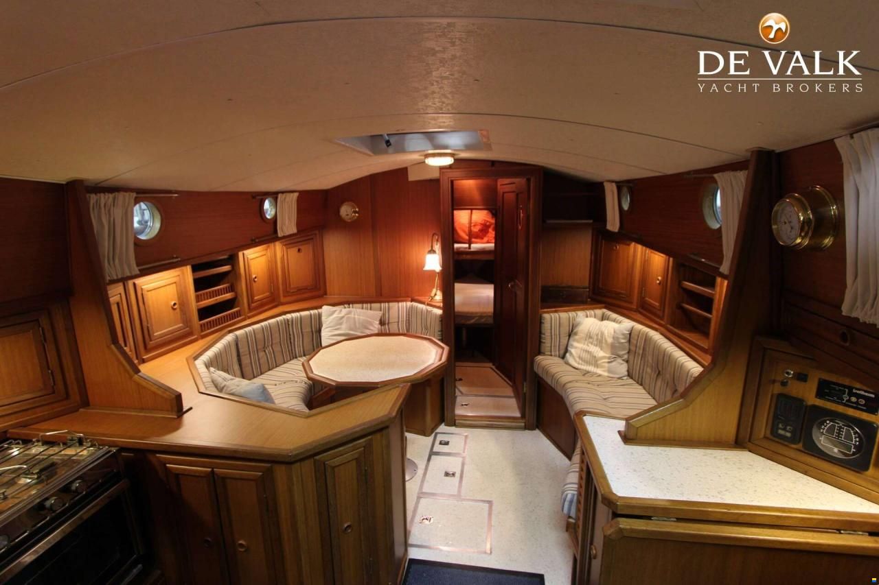 Danish Rose 31