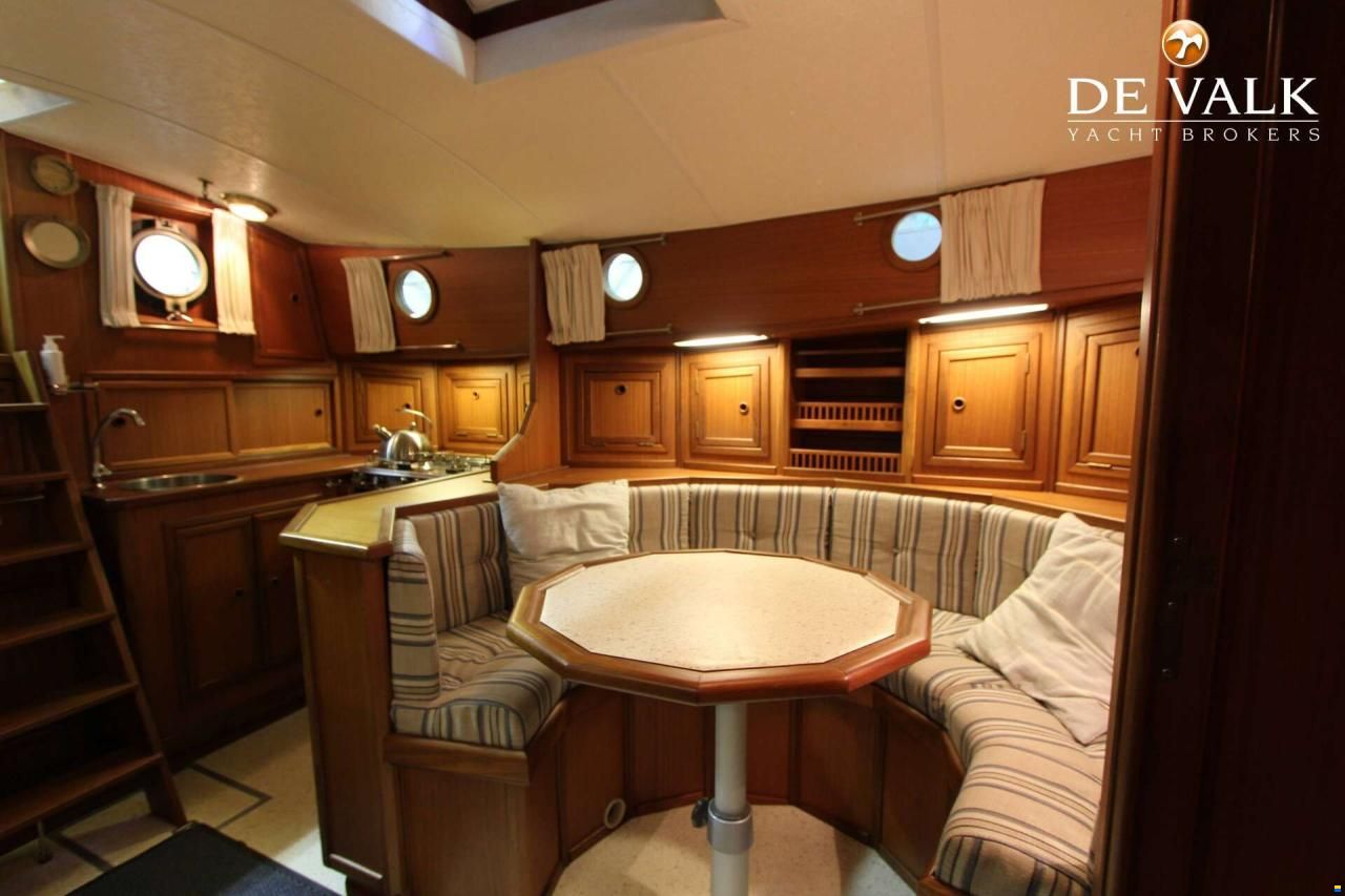Danish Rose 31