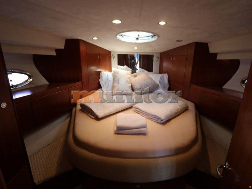 Galeon 330 Fly