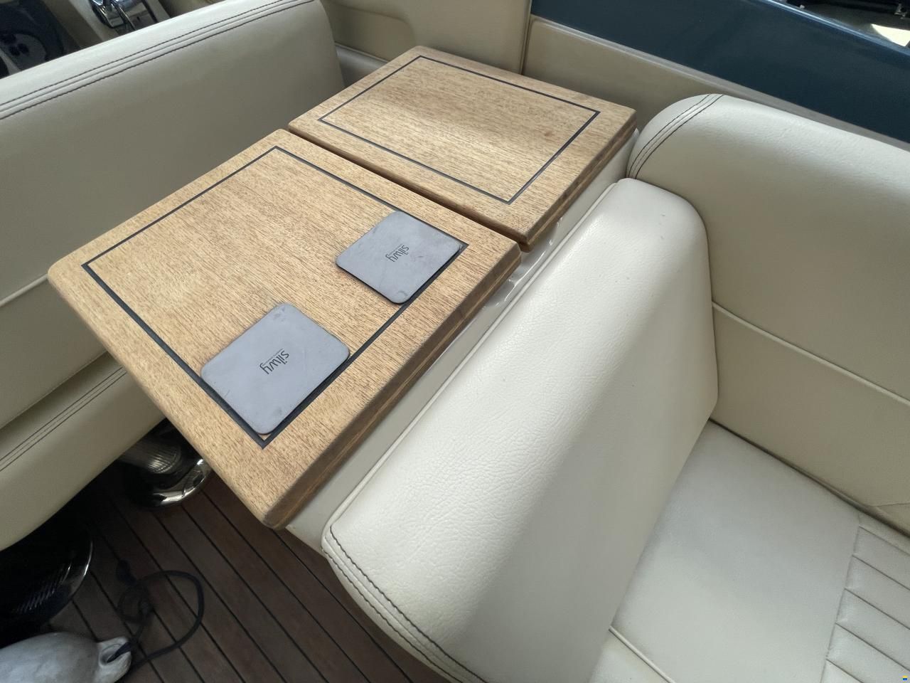 Chris Craft Corsair 28