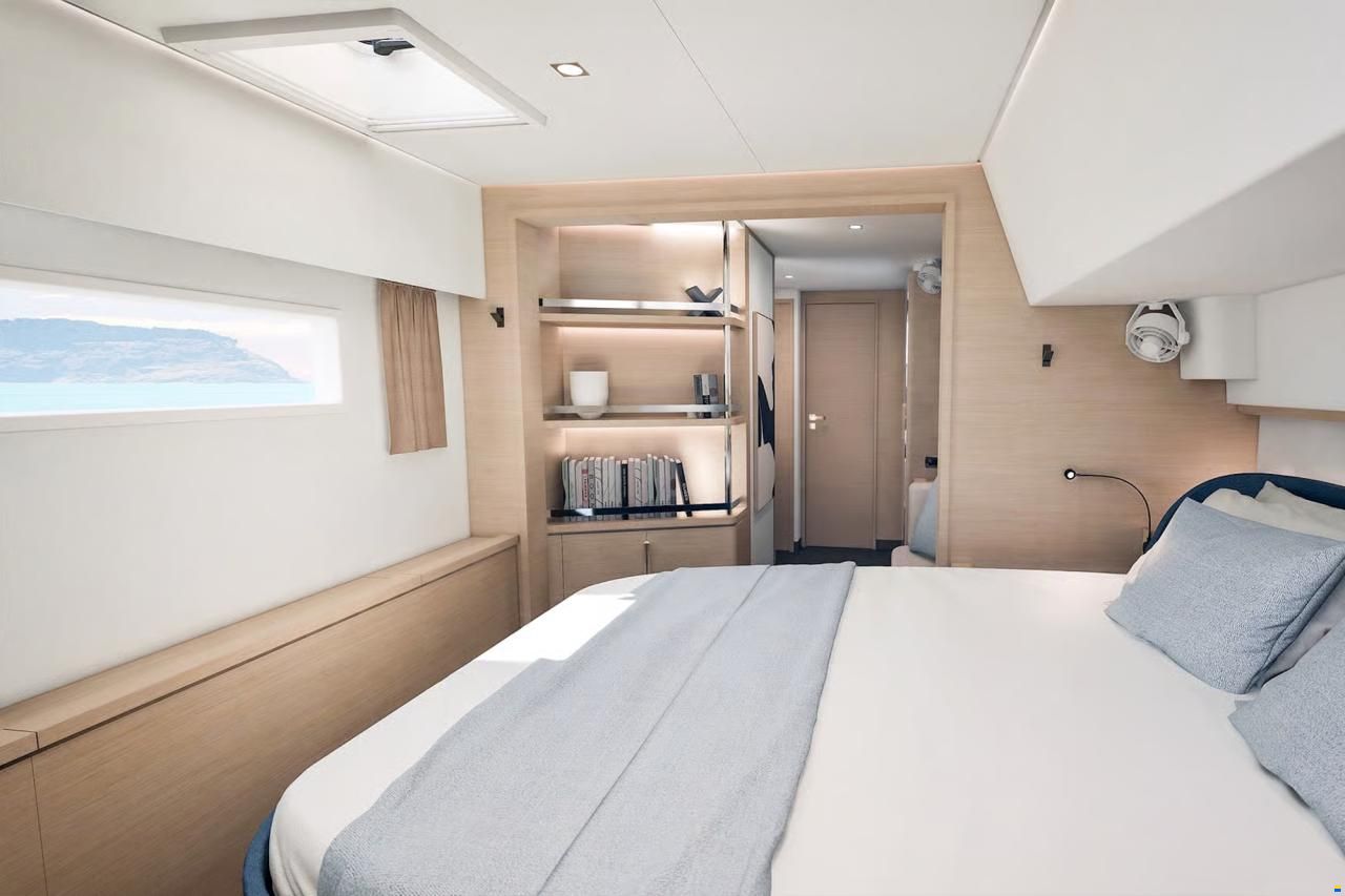 Fountaine Pajot 55 Yacht Management