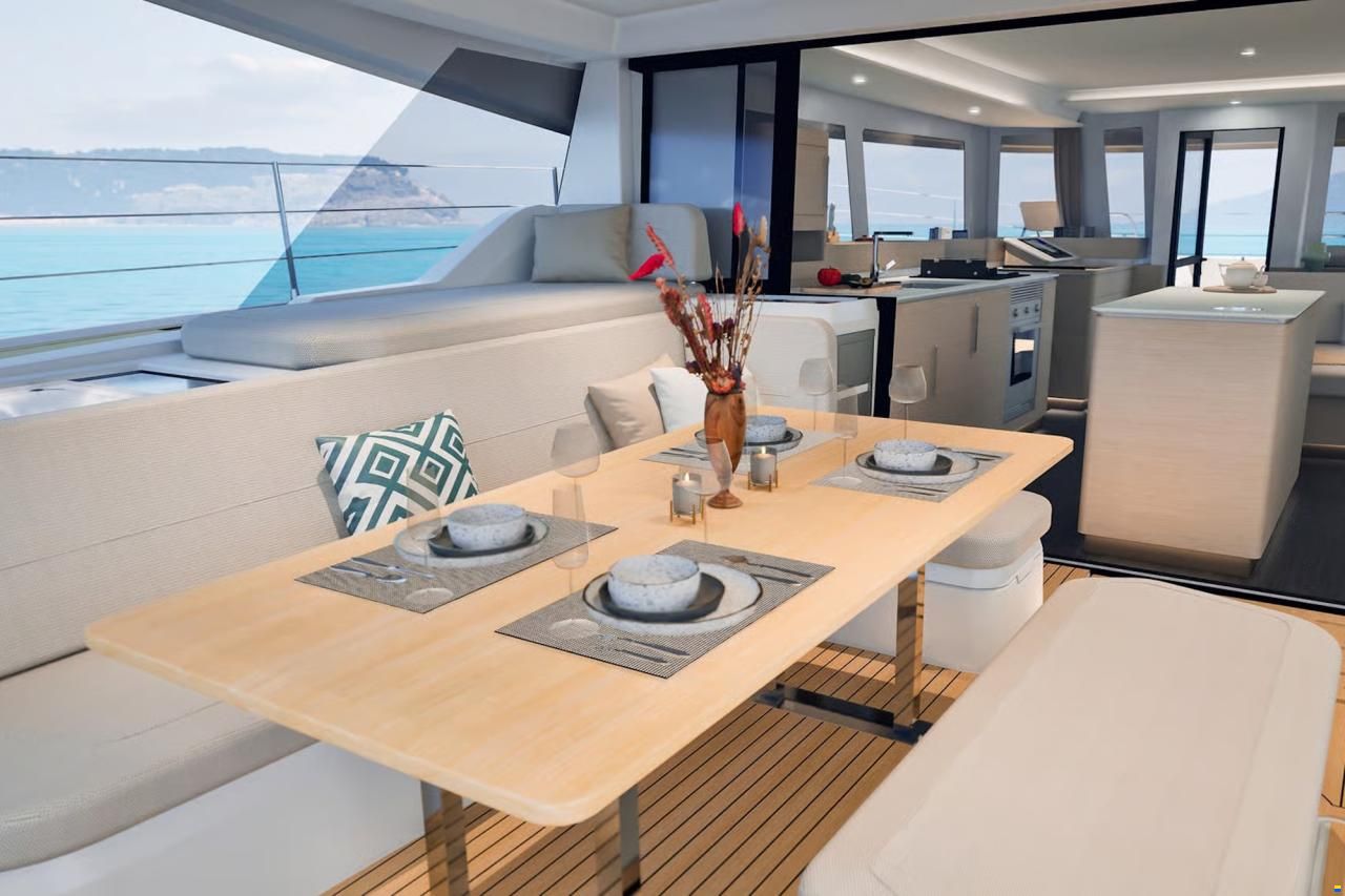 Fountaine Pajot 55 Yacht Management