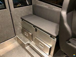 UMS 865 Cabin Sleeper