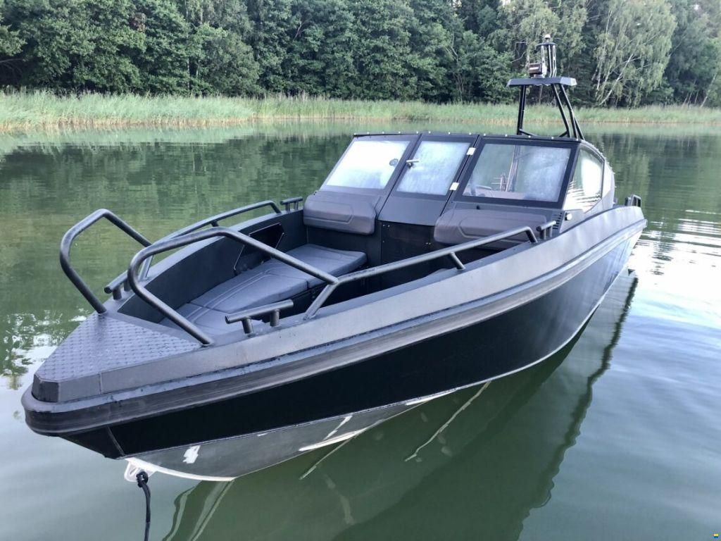 UMS 805 DC Travel