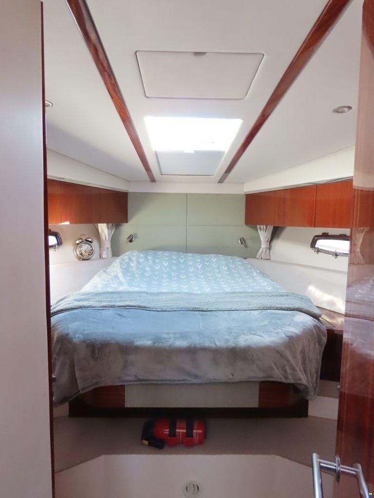 Sealine F42