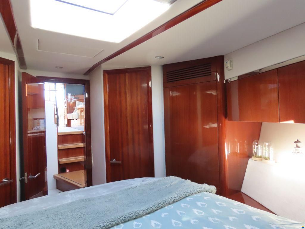 Sealine F42
