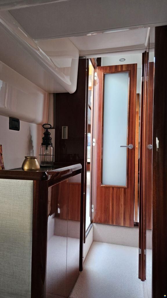Sealine F42