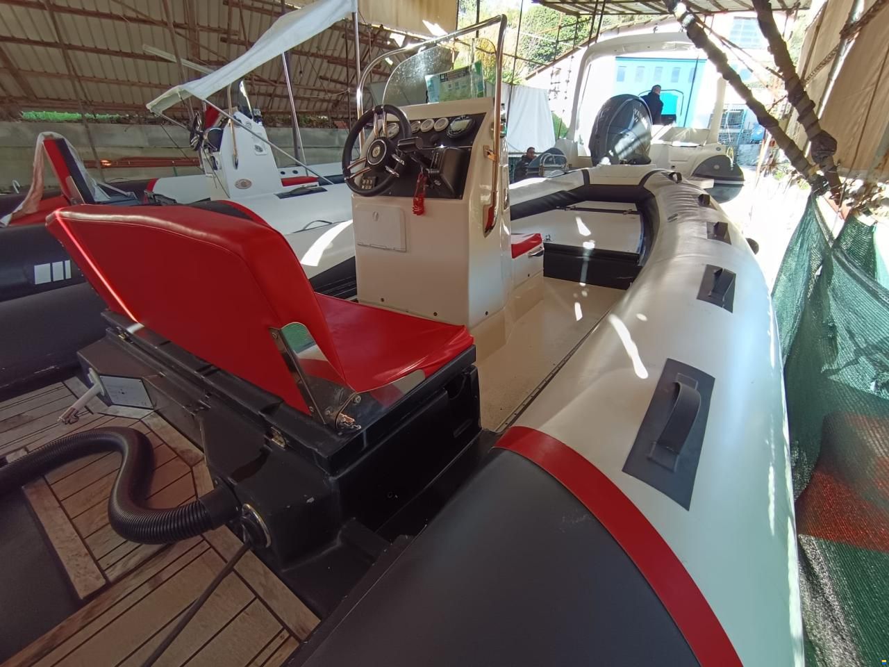 Fly Boat 545