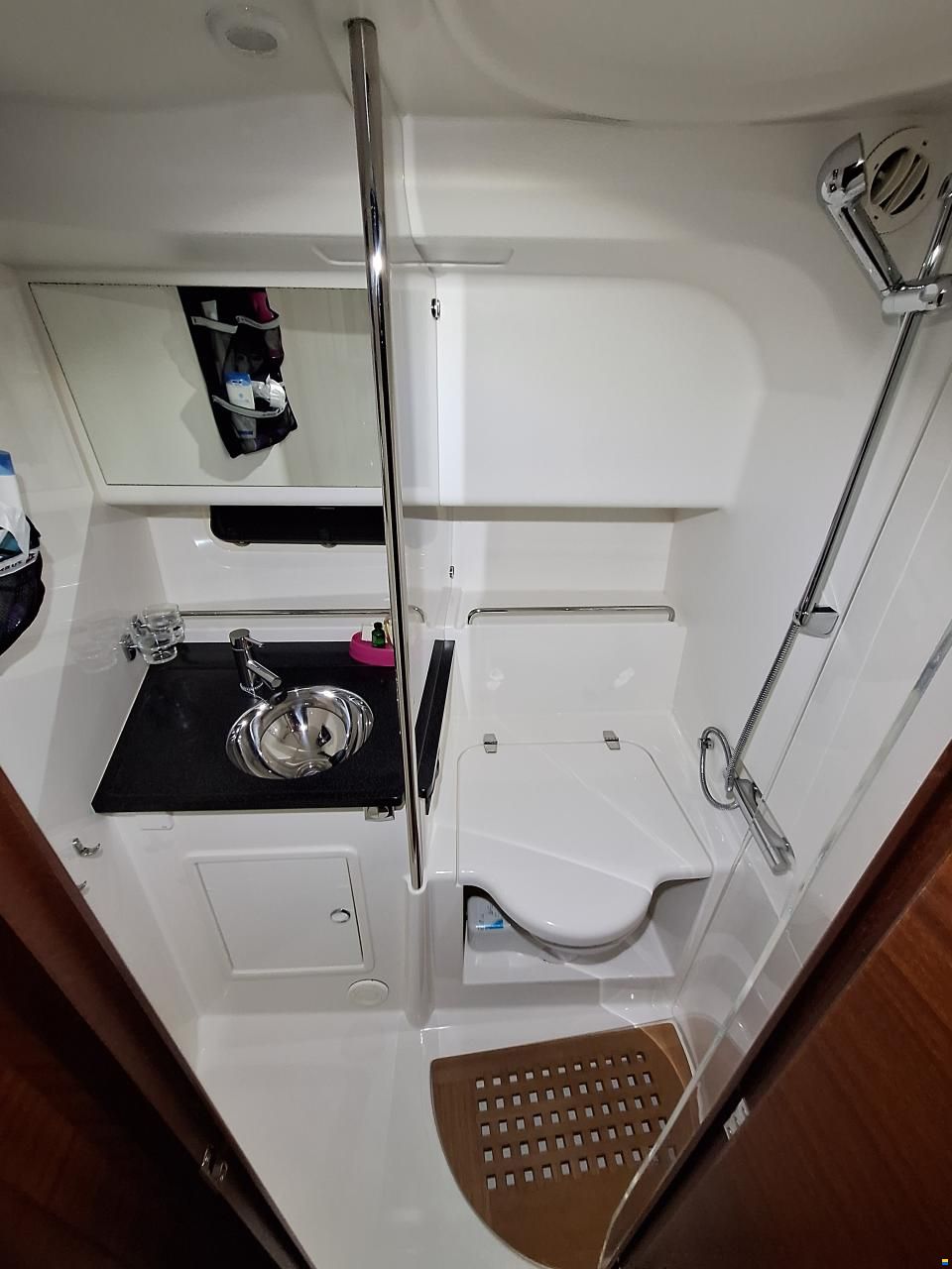 Nimbus 305 Coup&eacute;