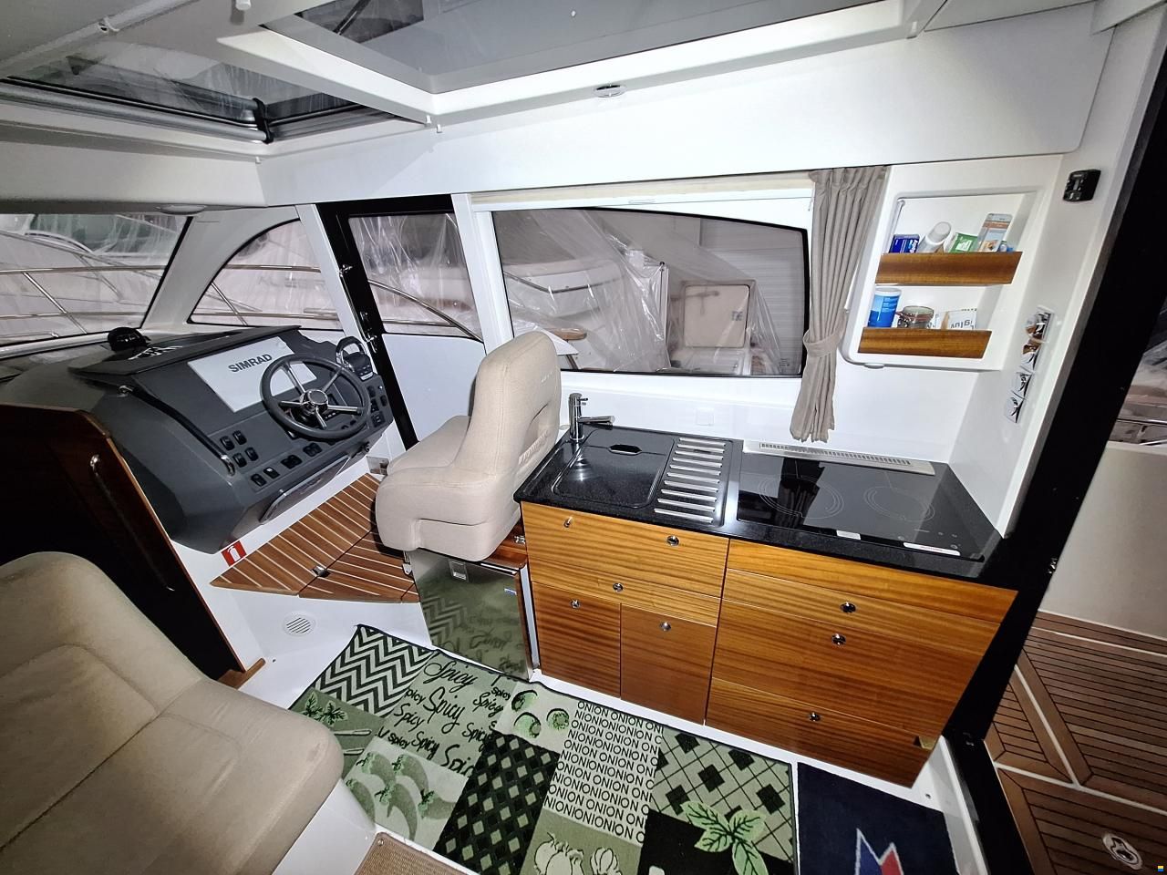 Nimbus 305 Coup&eacute;