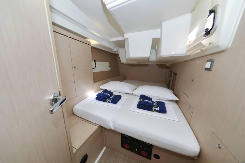 Beneteau 46.1