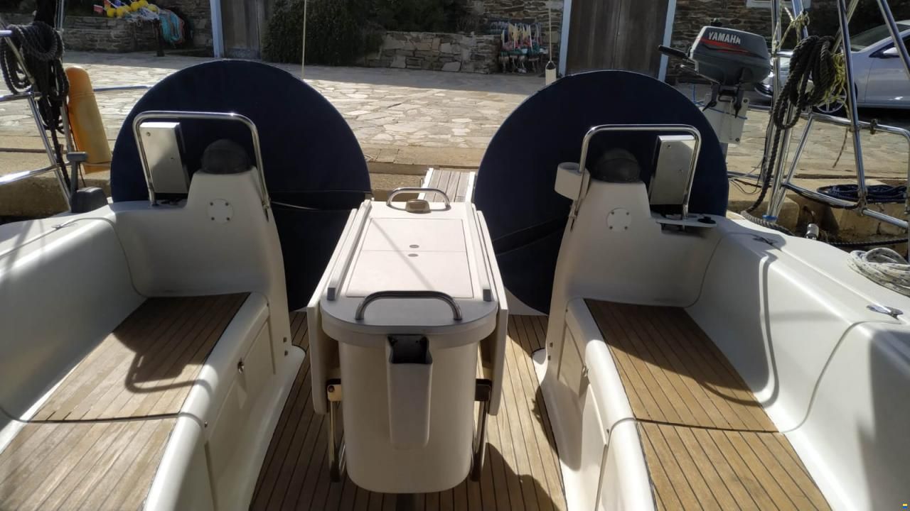 Bavaria 44