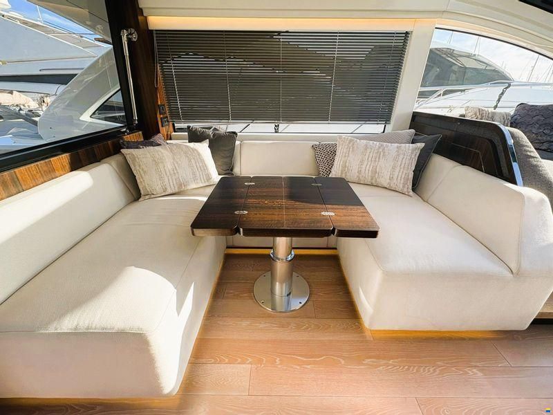 Sunseeker Predator 55 EVO