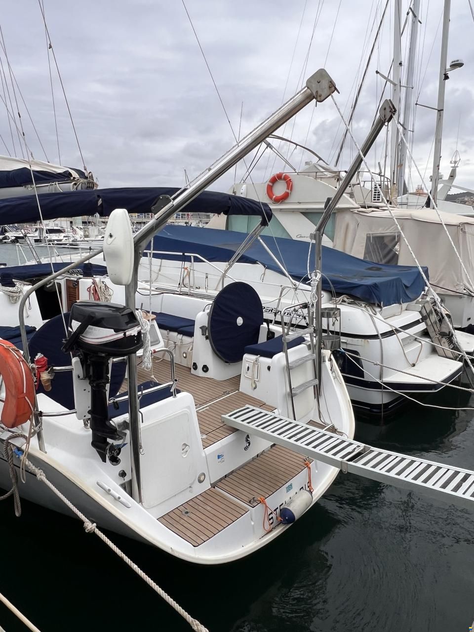 Beneteau Oceanis Cyclades 39