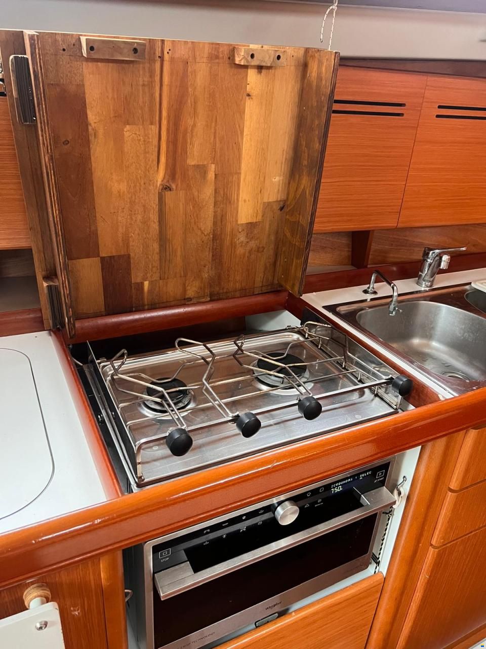 Beneteau Oceanis Cyclades 39