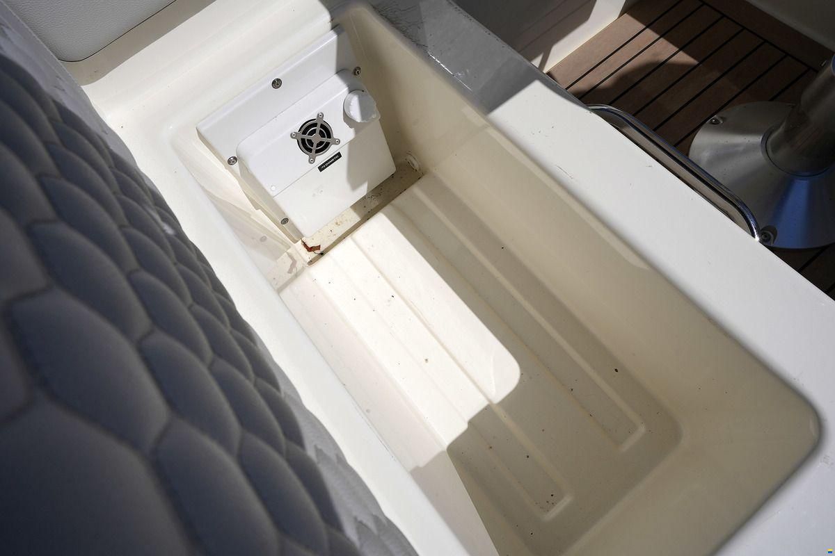 Sea Ray Sundancer 265