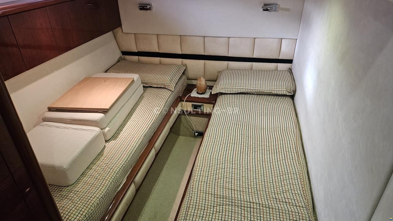 Fairline Squadron 58