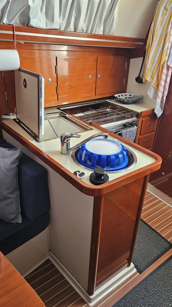 Hanse 315