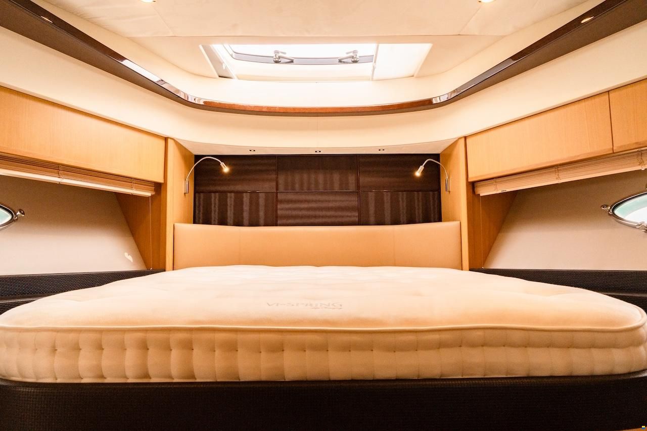 Princess V72