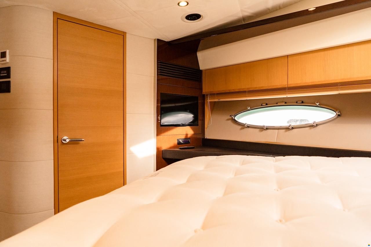 Princess V72