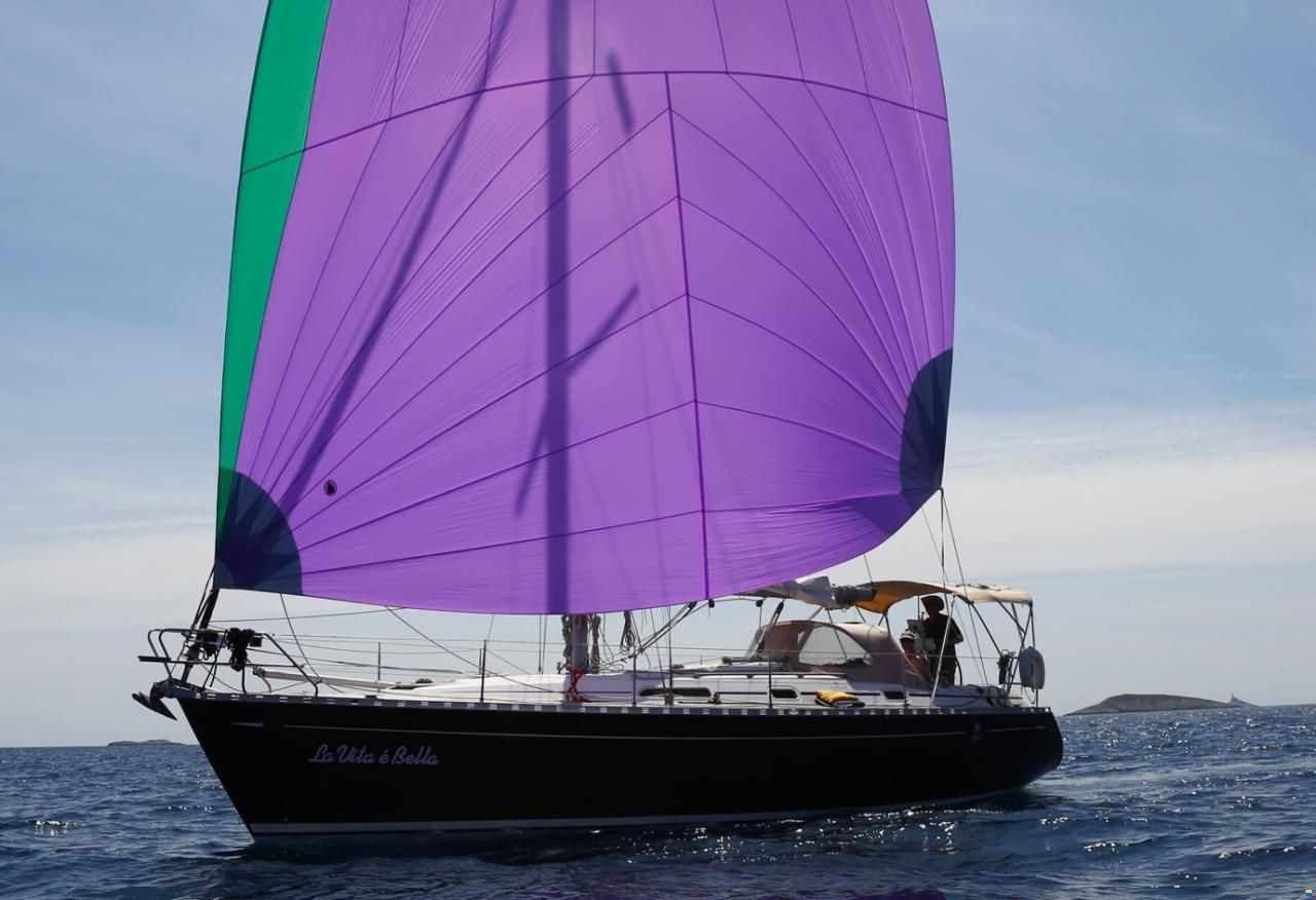 Dufour 38 Classic