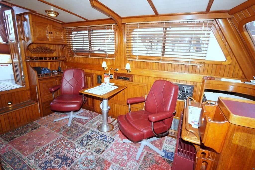 Island Trader 40