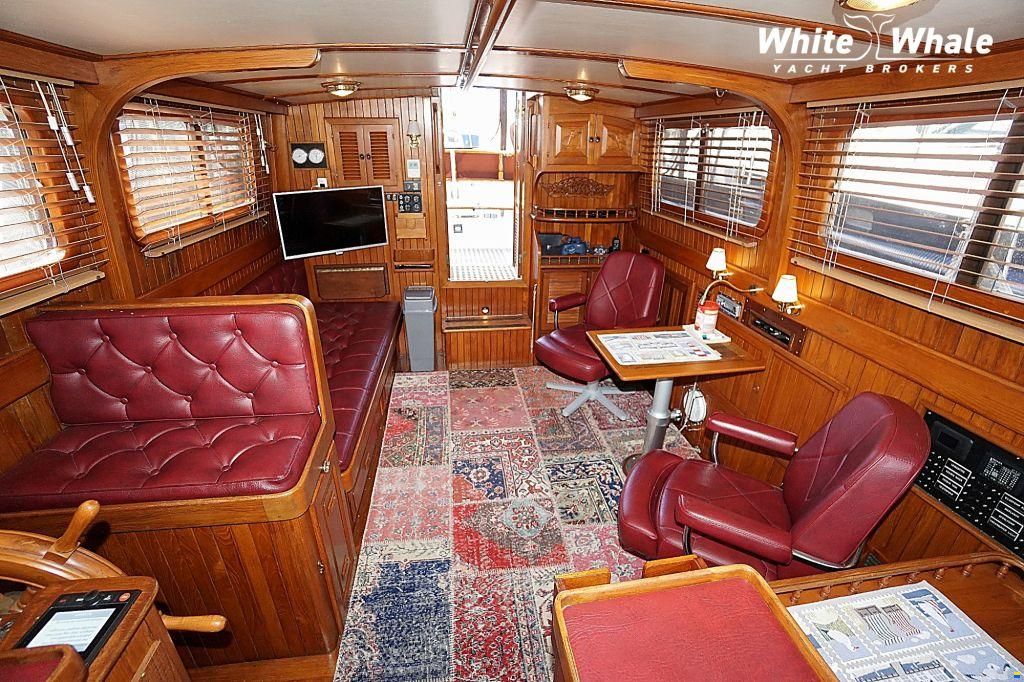 Island Trader 40