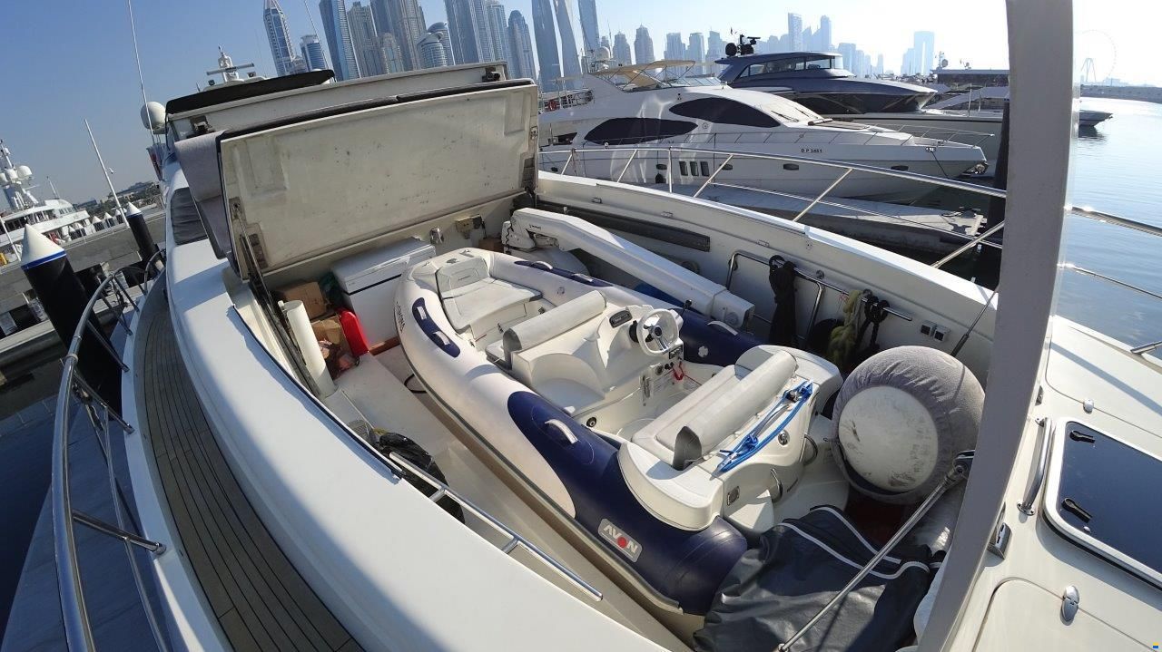 Azimut Leonardo 98