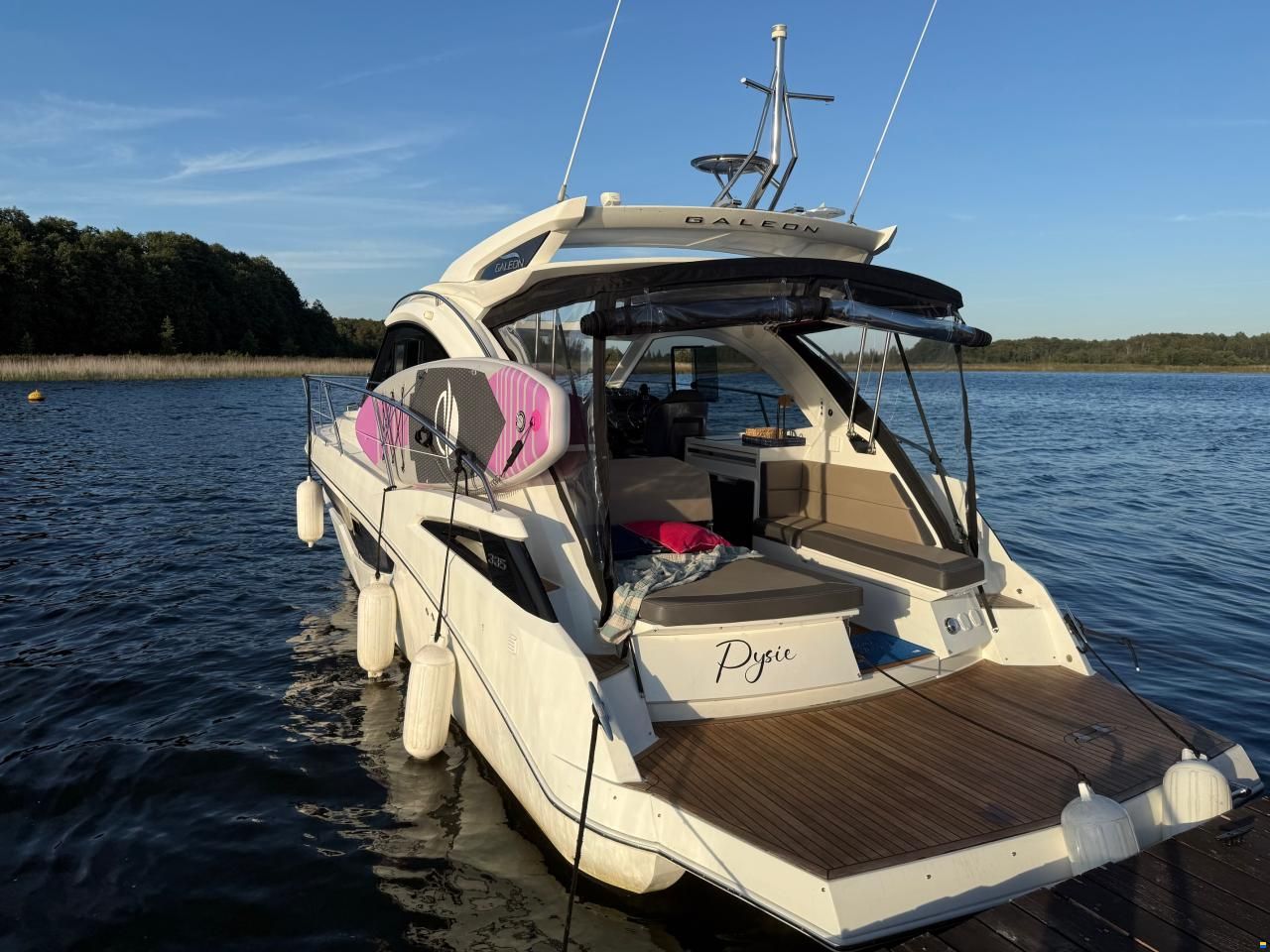 Galeon 335 HTS
